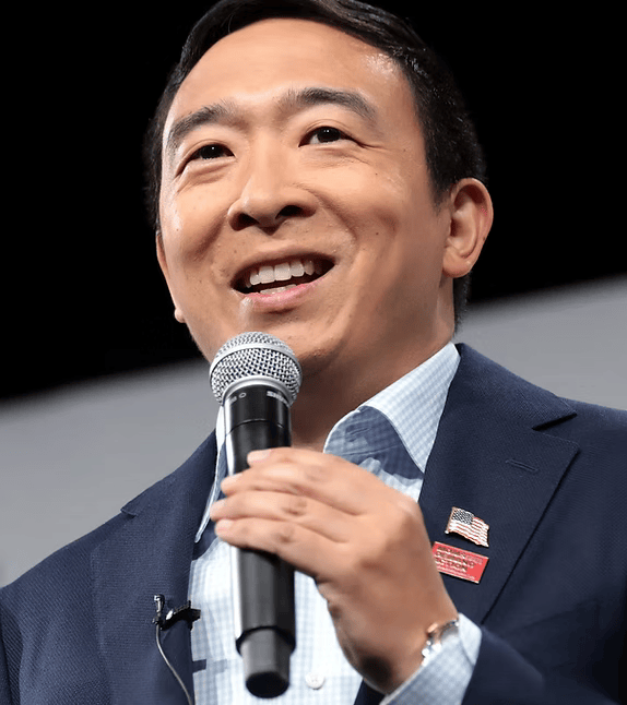 Photo Image of Andrew Yang