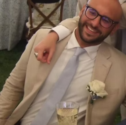 Photo Image of Elliot Thaker
