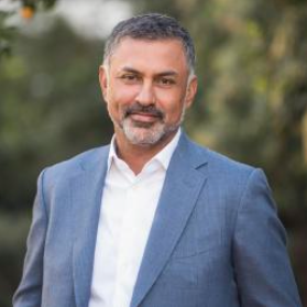 Photo Image of Nikesh Arora