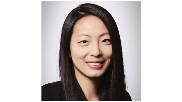  Jennifer Zhou JD '17 MBA '17