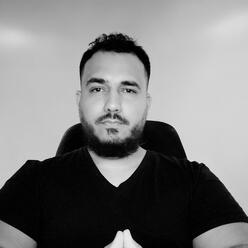 Photo Image of Manuel Nunez