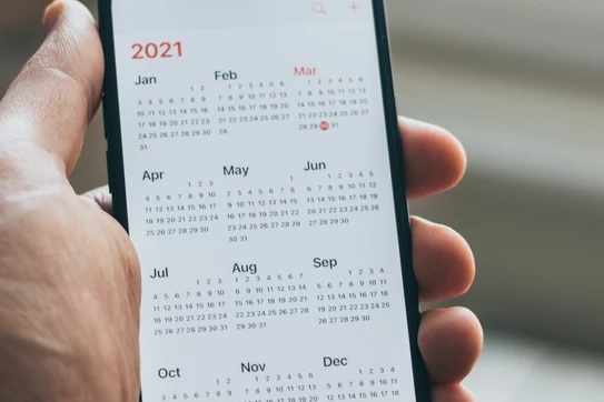 mobile calendar on phone