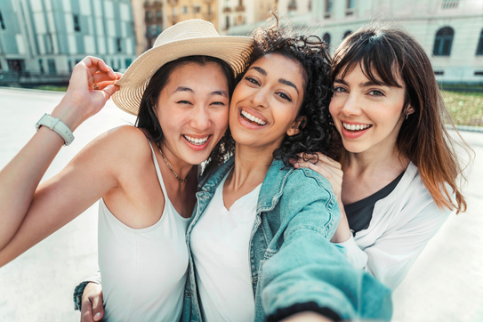 Why Brand Selfies Could Be Key to Boosting Social Media Engagement