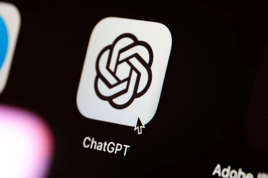ChatGPT Is Stealing Readers From Wikipedia