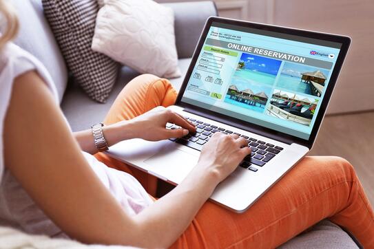 Shopping for travel online