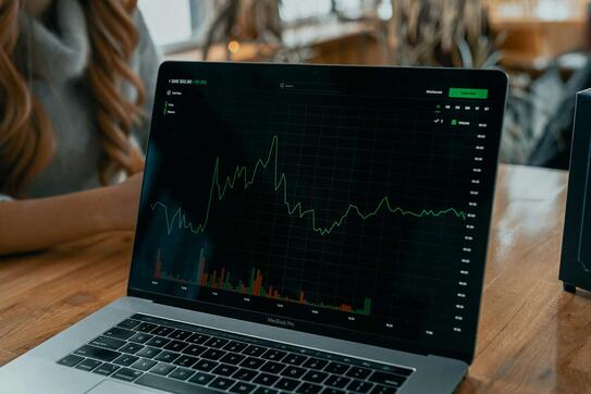 GME Stock Chart on Robinhood App! Photo by Tech Daily on Unsplash.