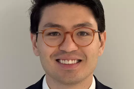 Avelar Headshot
