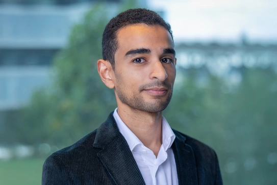 Professor Mohamed Hussein headshot