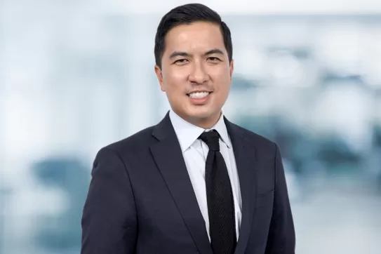 Oliver Chen