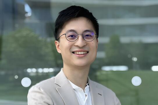 Rongchen Li