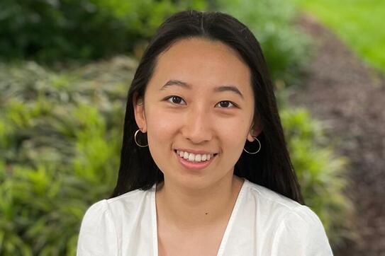 Yuqi Zhang photo