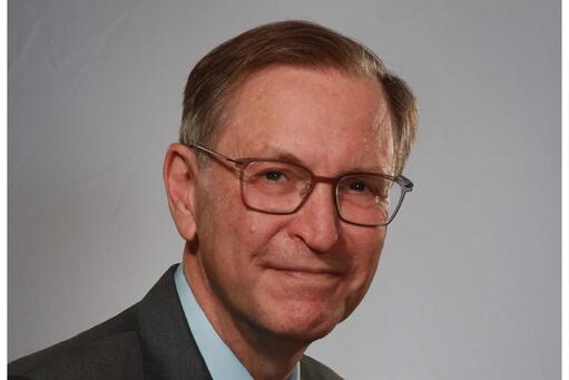 Photo of Professor R. Glenn Hubbard