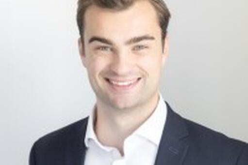 Travis bradford headshot
