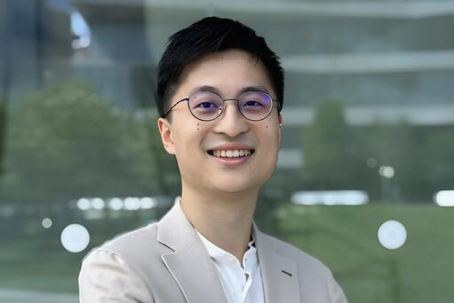Rongchen Li