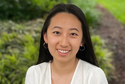Yuqi Zhang photo