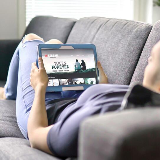How to Have Meaningful Relationships With Movies