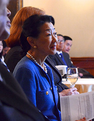 Image of Lulu C. Wang ‘83, Founder and CEO, Tupelo Capital Management, LLC New York Chazen Board Member since 2006